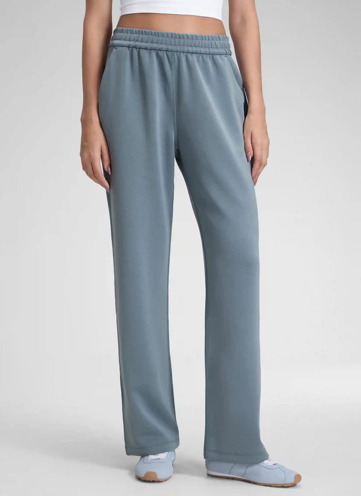 SoftAura High Rise Sweatpant 31''