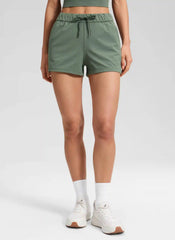 Stretch Mid Rise Pocket Shorts 2.5"