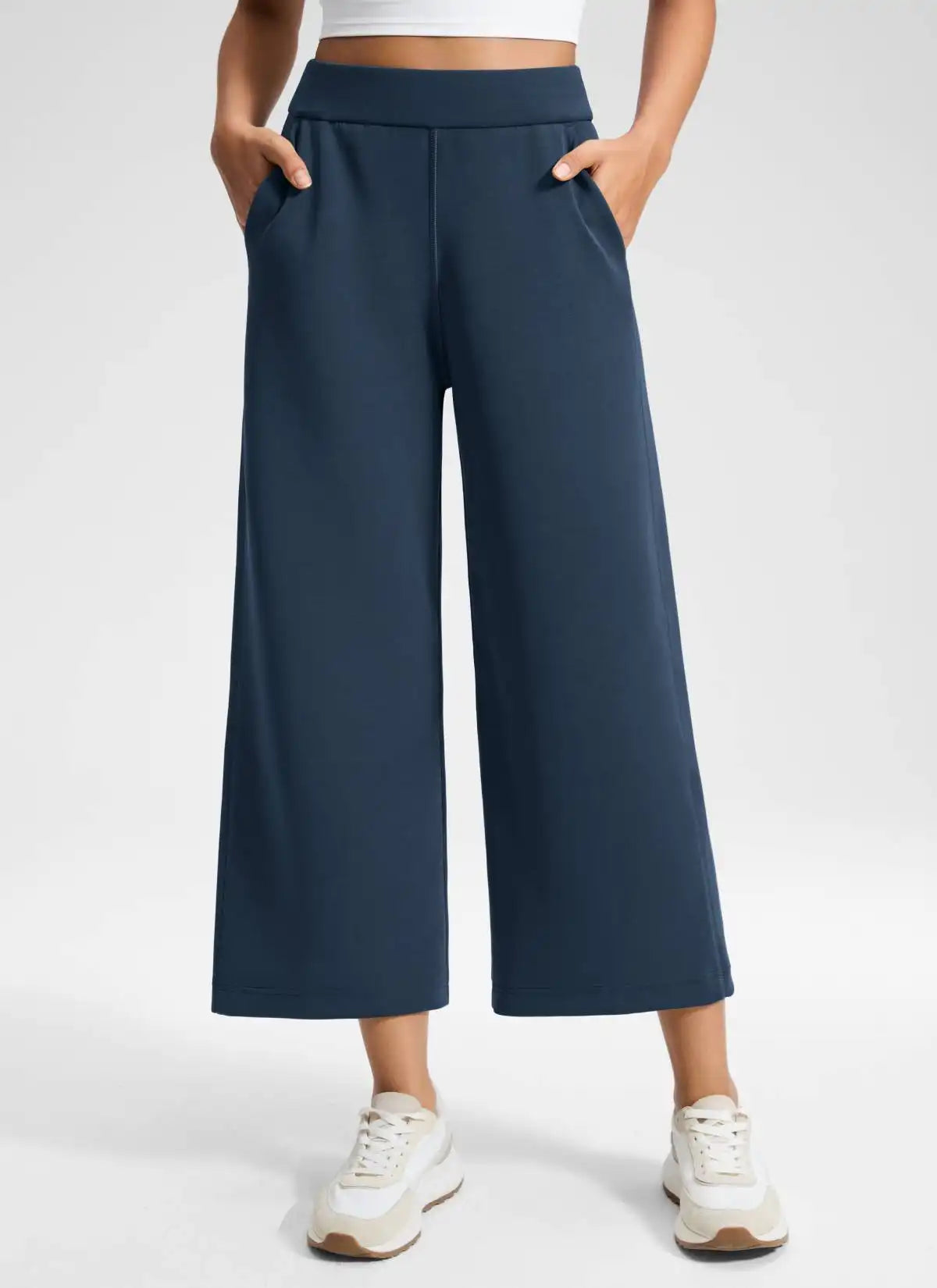 SoftAura Wide Leg Cropped Sweatpant 25"